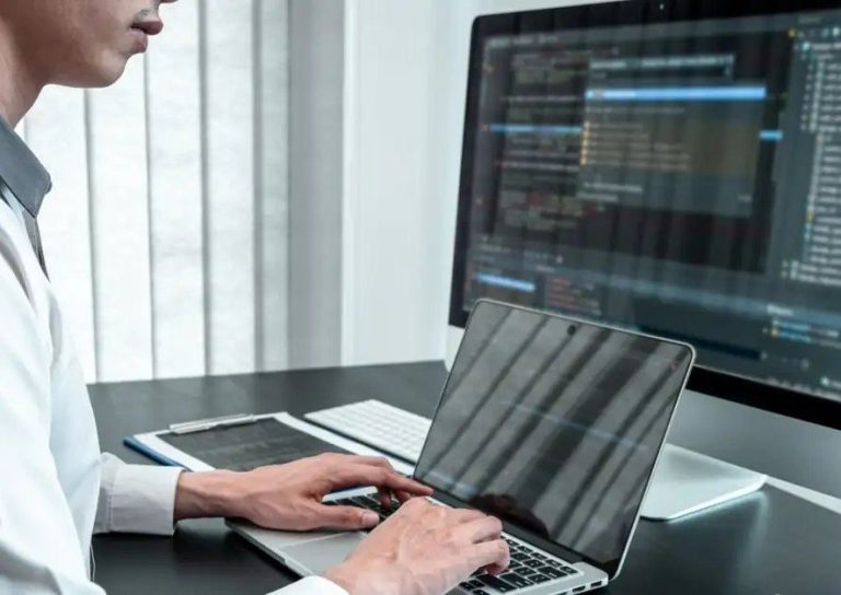 اصطلاحات و عبارات اختصاری و کاربردی کسب و کار | با این اصطلاحات چقدر آشنا هستید؟